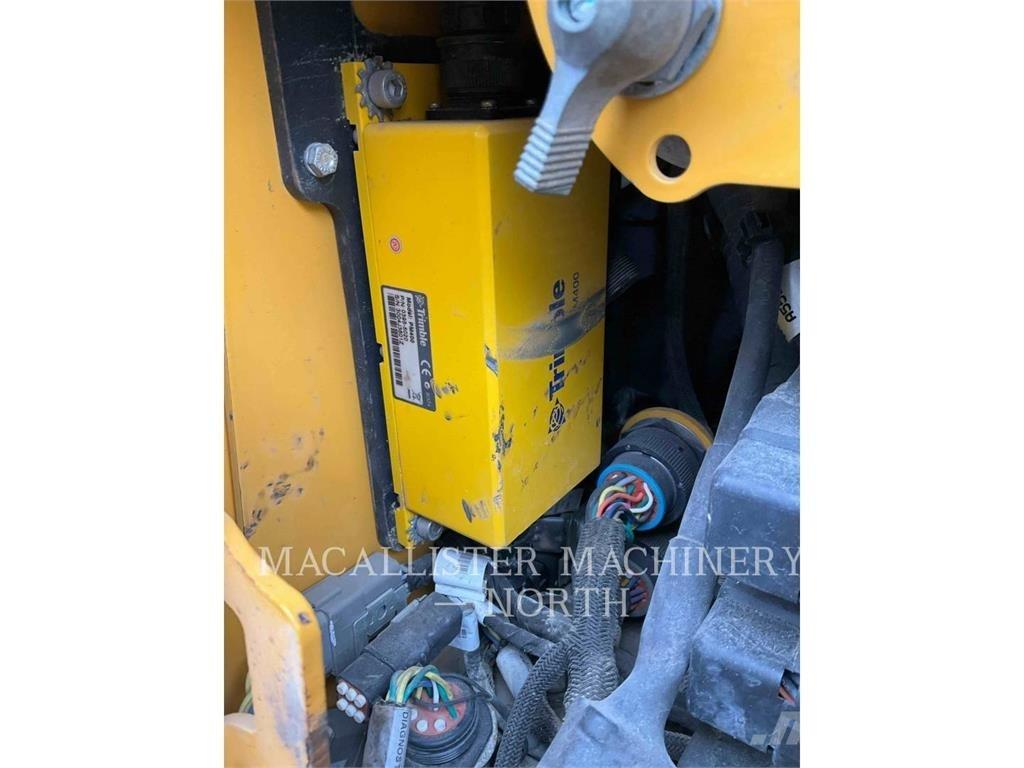 John Deere 650K 履帶推土機