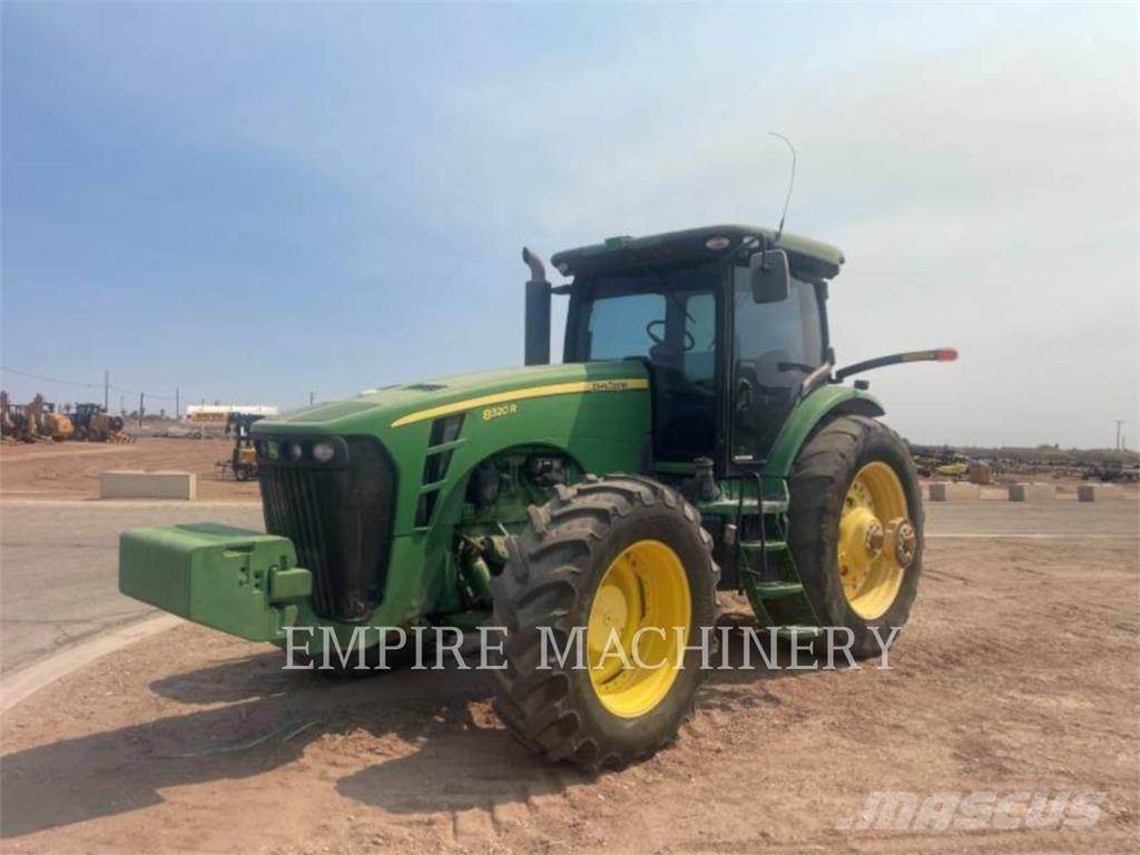 John Deere 8320R 曳引機