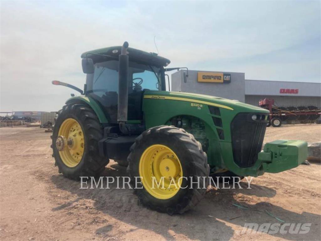 John Deere 8320R 曳引機