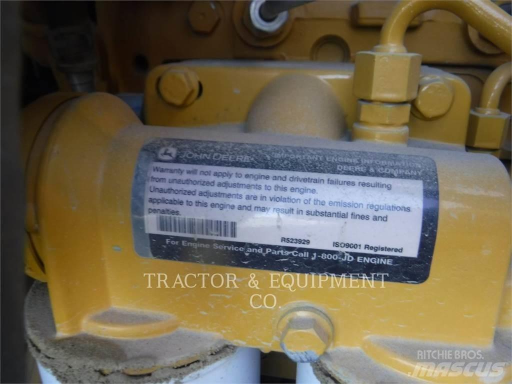 John Deere 872G 平土機