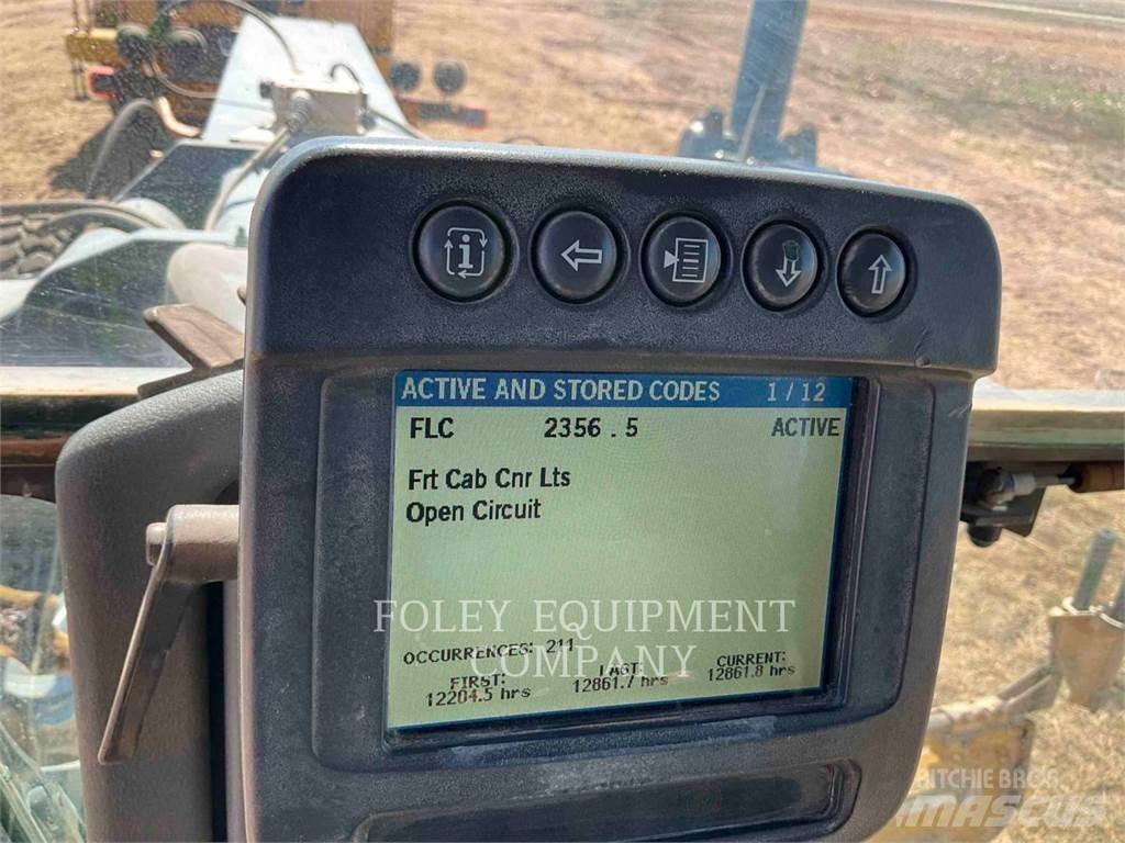 John Deere 872G 平土機