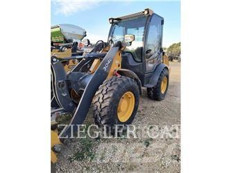 John Deere & CO. 304L 輪胎式裝載機