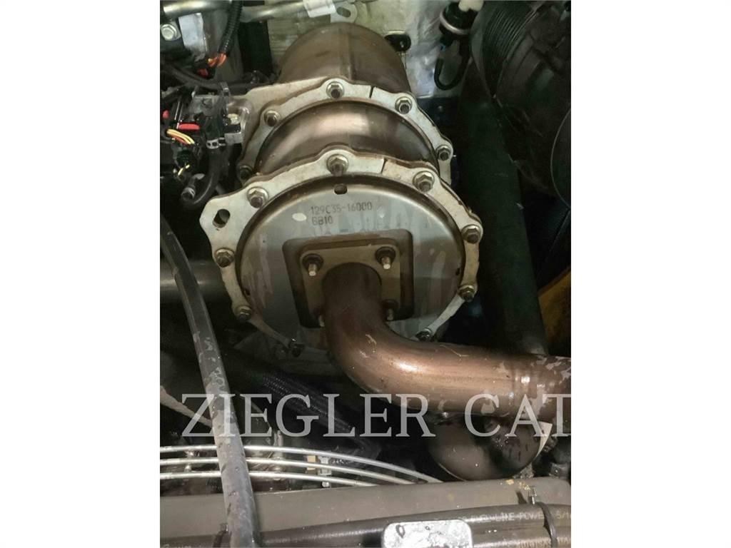 John Deere & CO. 318G 滑移轉向裝載機