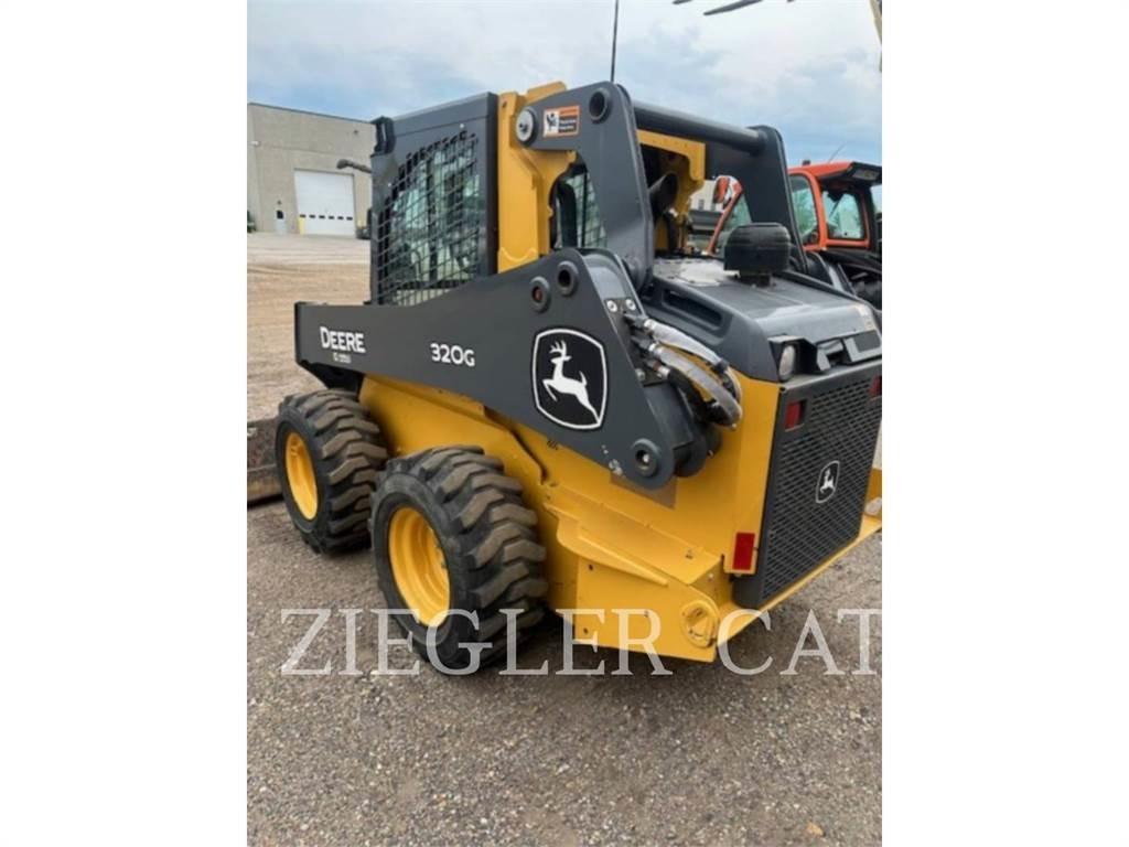 John Deere & CO. 320G 滑移轉向裝載機