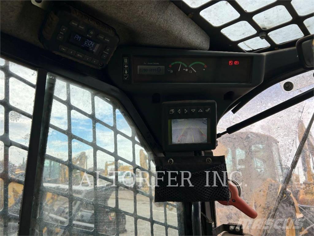 John Deere & CO. 325G 滑移轉向裝載機