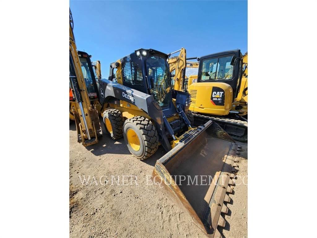 John Deere & CO. 332G 滑移轉向裝載機