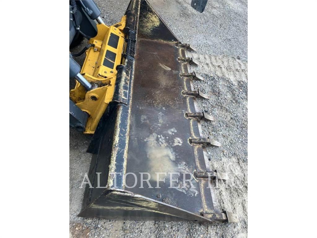 John Deere & CO. 333G 滑移轉向裝載機