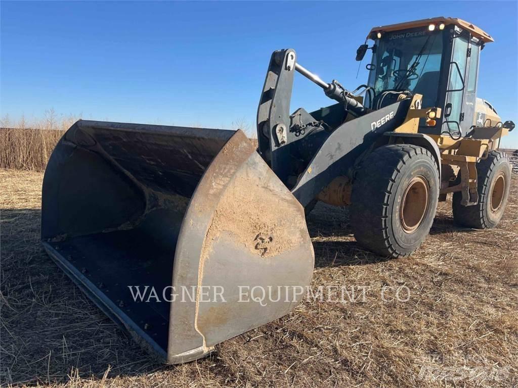 John Deere & CO. 524L HL 輪胎式裝載機