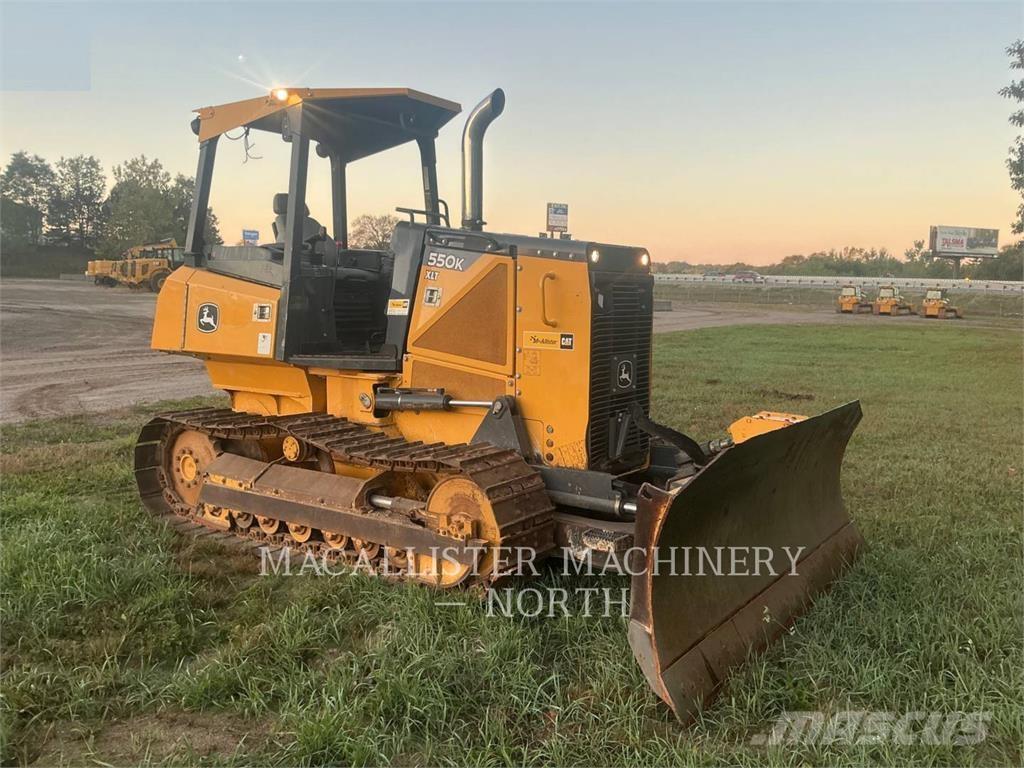 John Deere & CO. 550 履帶推土機