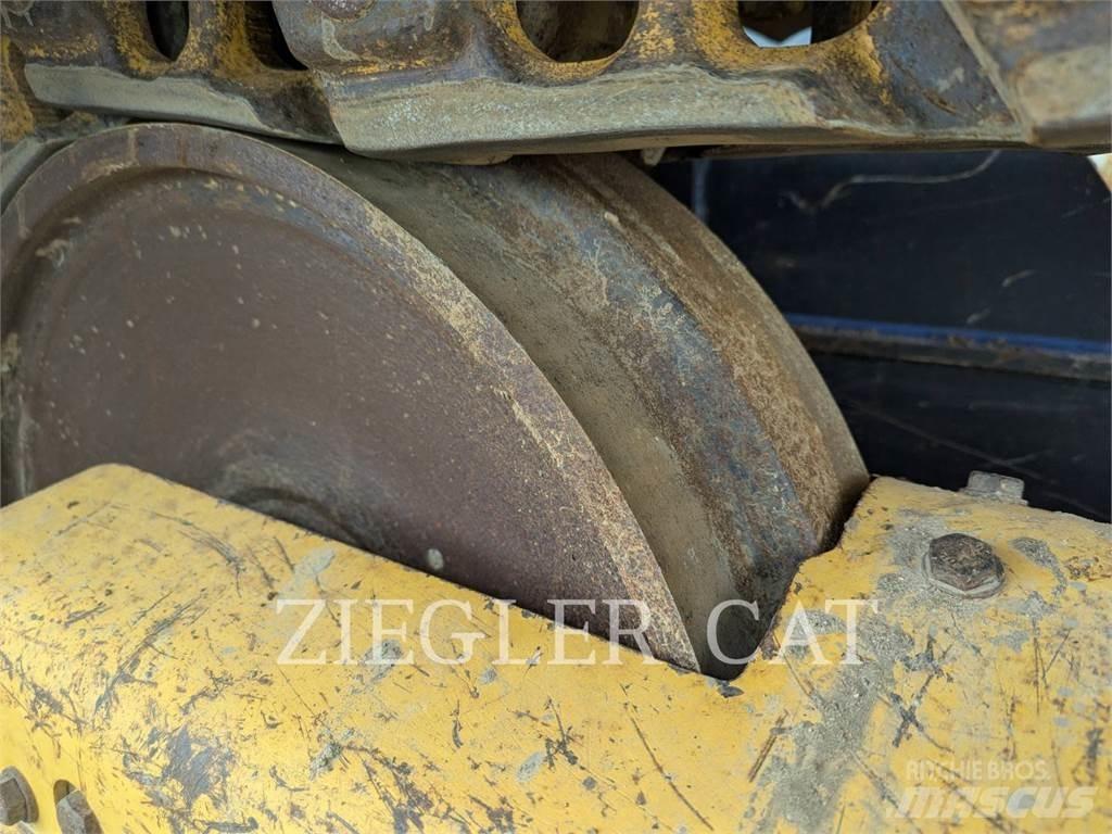 John Deere & CO. 700K 履帶推土機