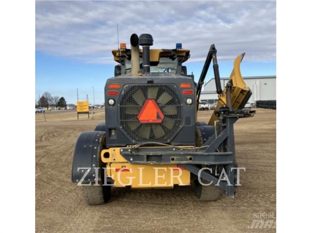 John Deere & CO. 772G_AO 平土機