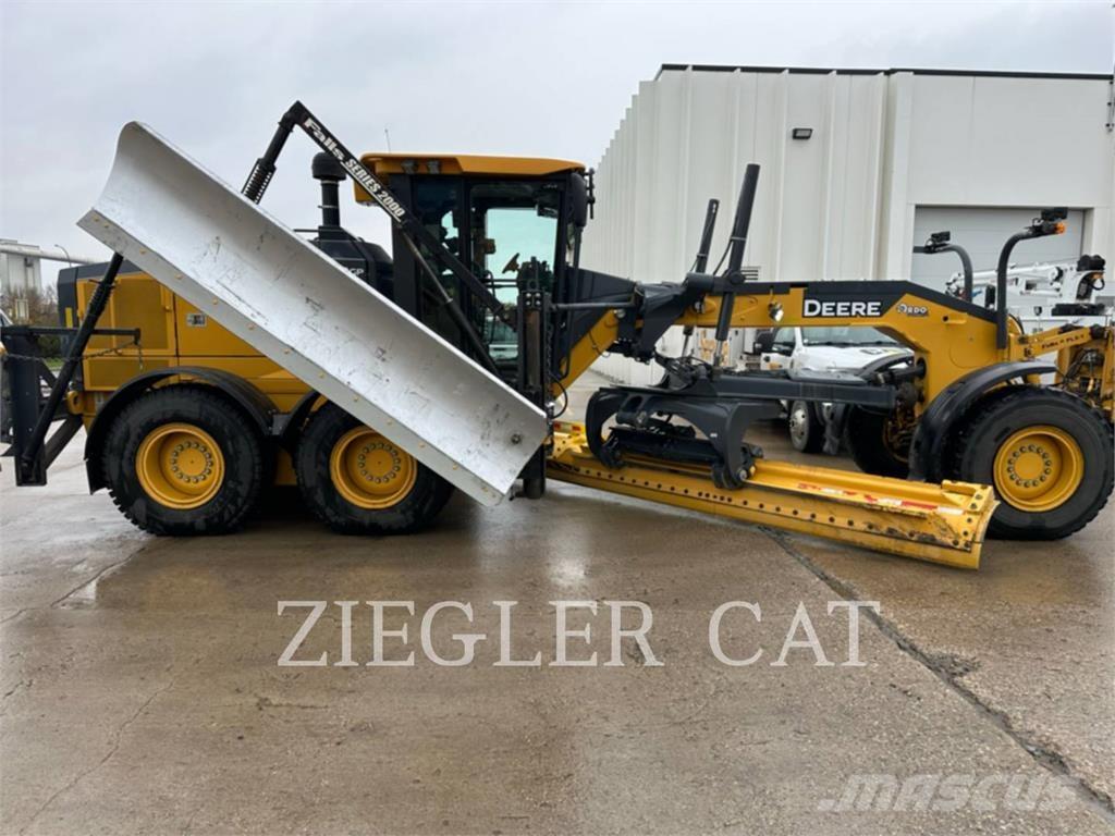 John Deere & CO. 872GP 平土機