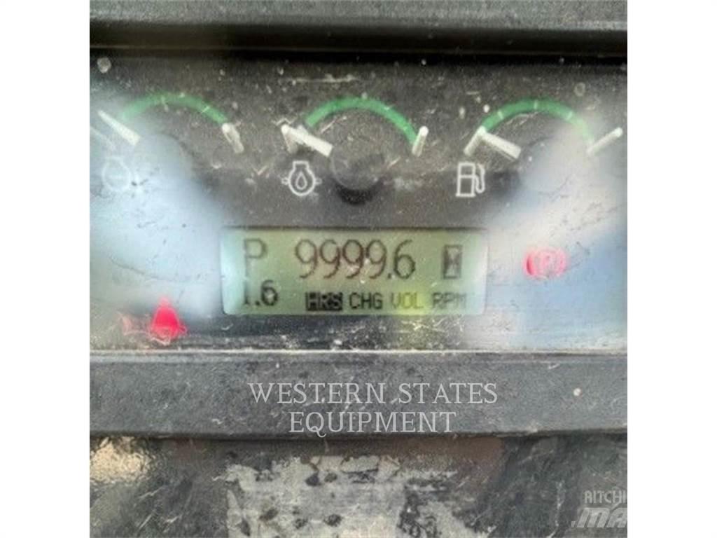 John Deere & CO. JD 650J 履帶推土機