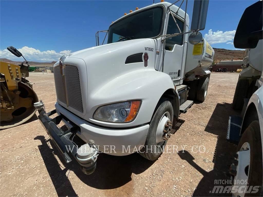 Kenworth WT2000 A 運油車