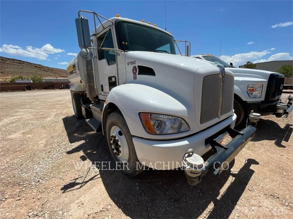 Kenworth WT2000 A 運油車