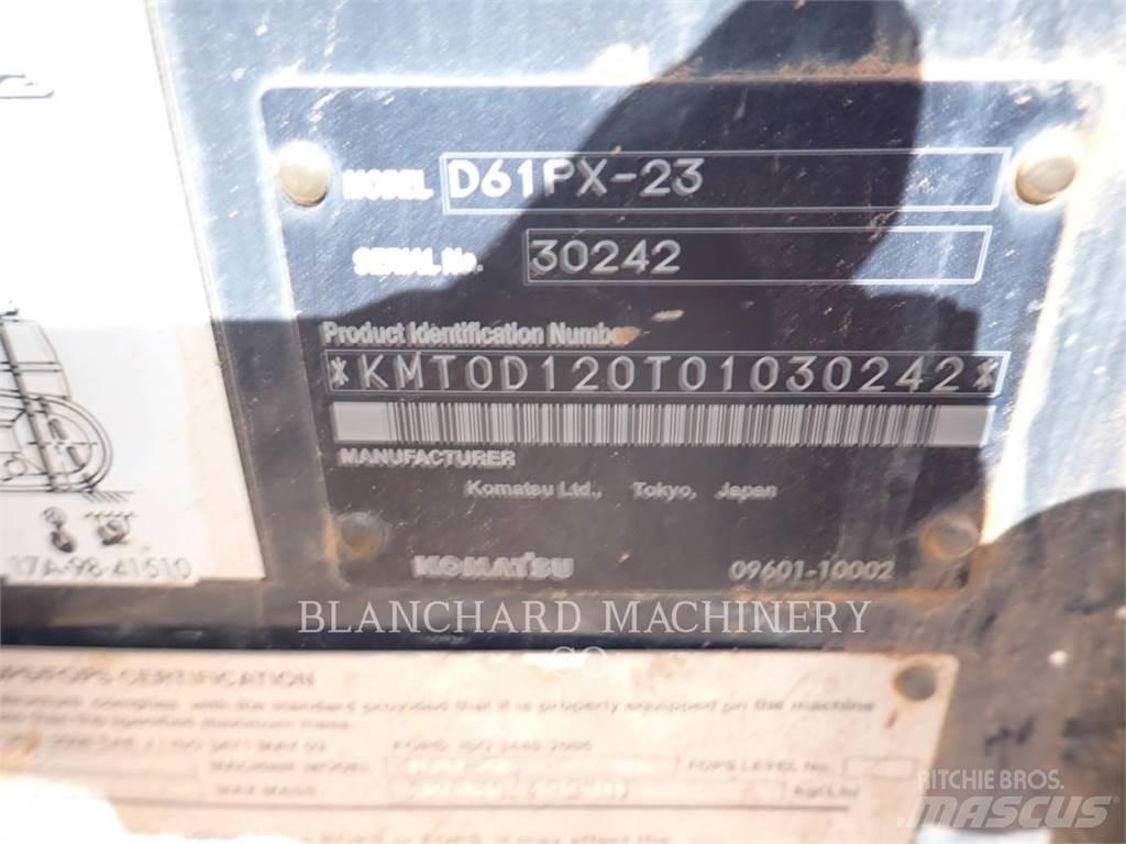 Komatsu D61PX-23 履帶推土機
