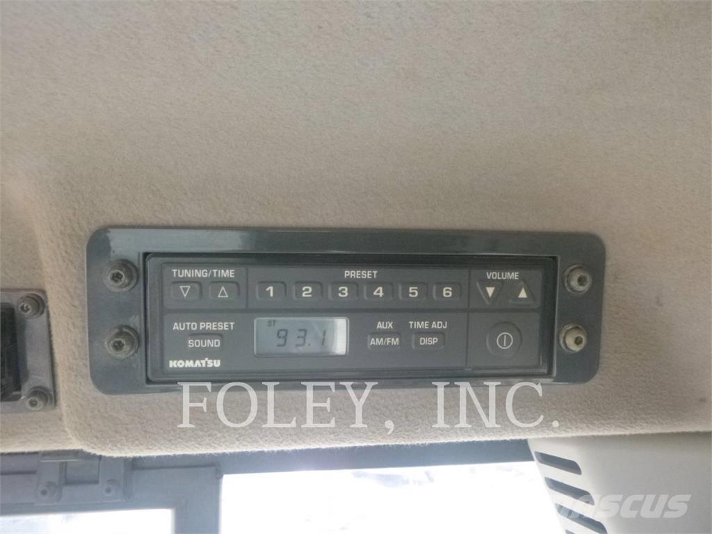 Komatsu D61PX1-23 履帶推土機