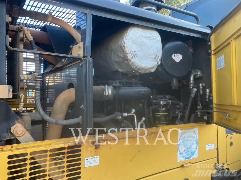 Komatsu GD555-5 平土機