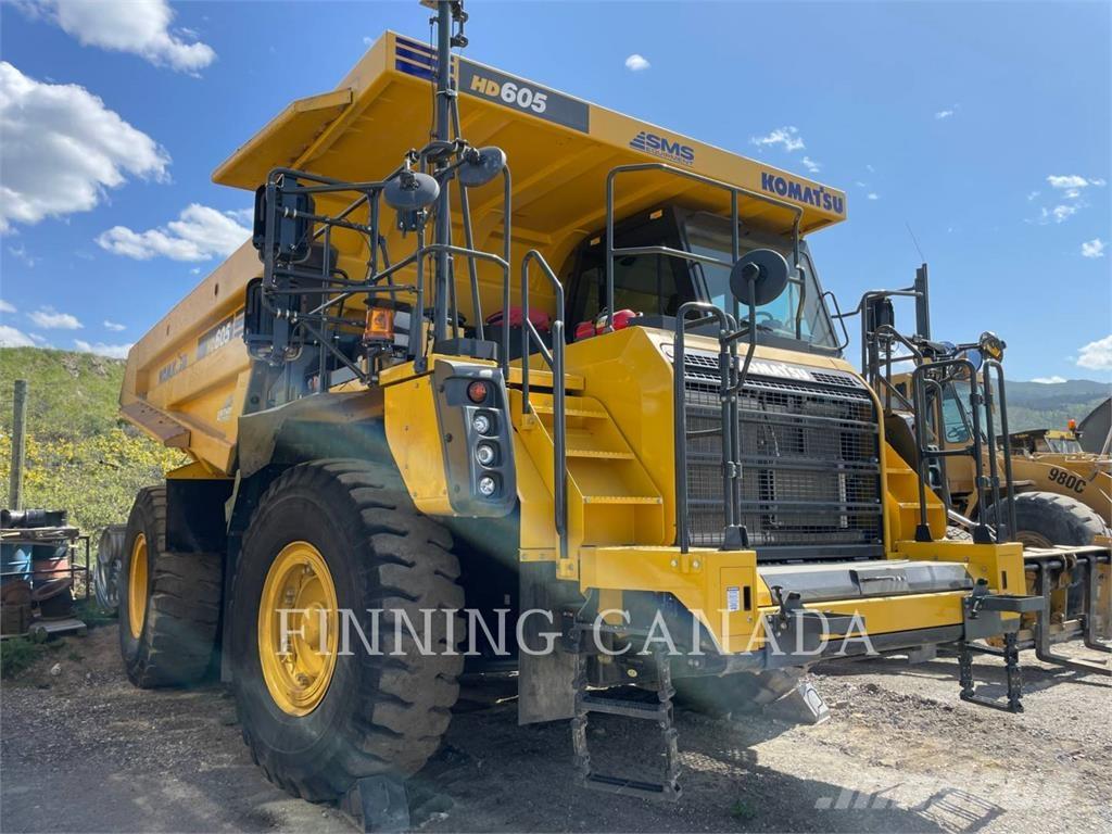 Komatsu HD605-8 鉸接式起吊車