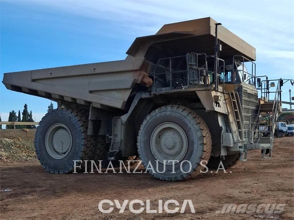 Komatsu HD785-7 鉸接式起吊車