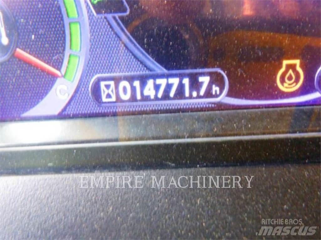 Komatsu HD785-8 鉸接式起吊車