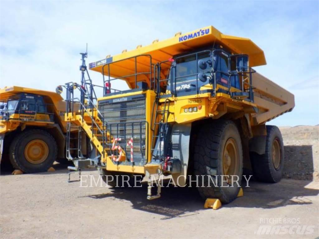 Komatsu HD785-8 鉸接式起吊車