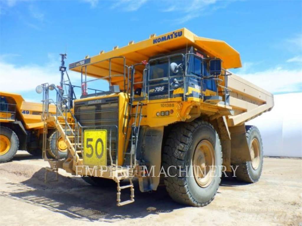 Komatsu HD785-8 鉸接式起吊車