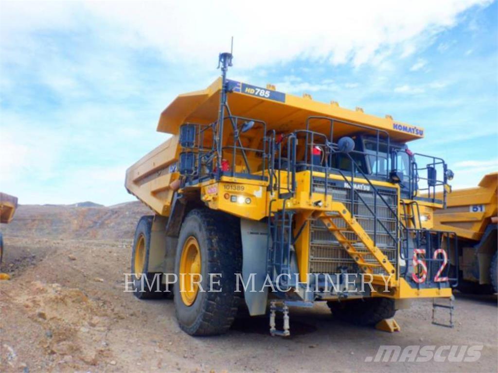 Komatsu HD785-8 鉸接式起吊車