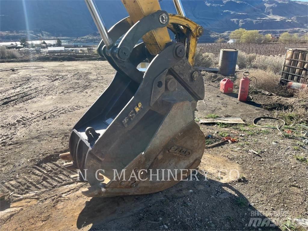 Komatsu PC138USLC 履帶式 挖土機/掘鑿機/挖掘機