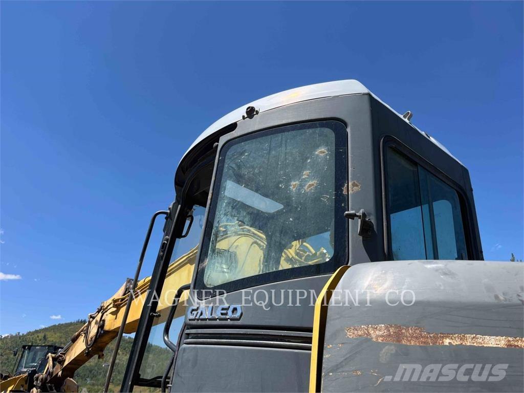 Komatsu PC138USLC2 履帶式 挖土機/掘鑿機/挖掘機