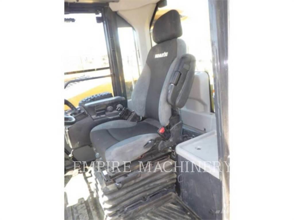 Komatsu WA380 輪胎式裝載機