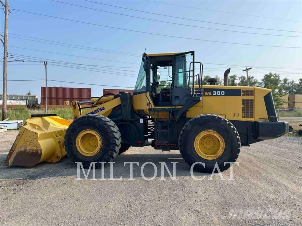 Komatsu WA380 輪胎式裝載機