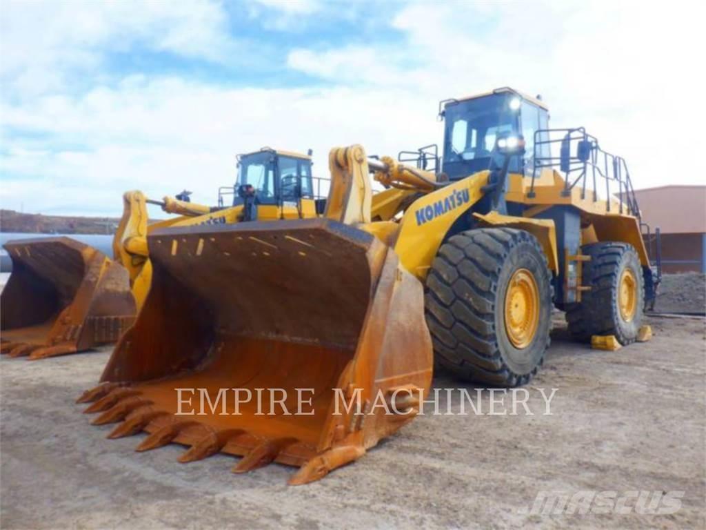 Komatsu WA600-8 輪胎式裝載機