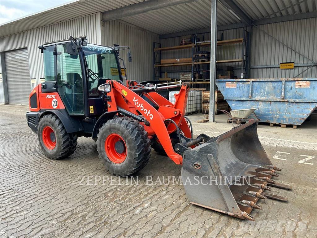 Kubota R070 輪胎式裝載機