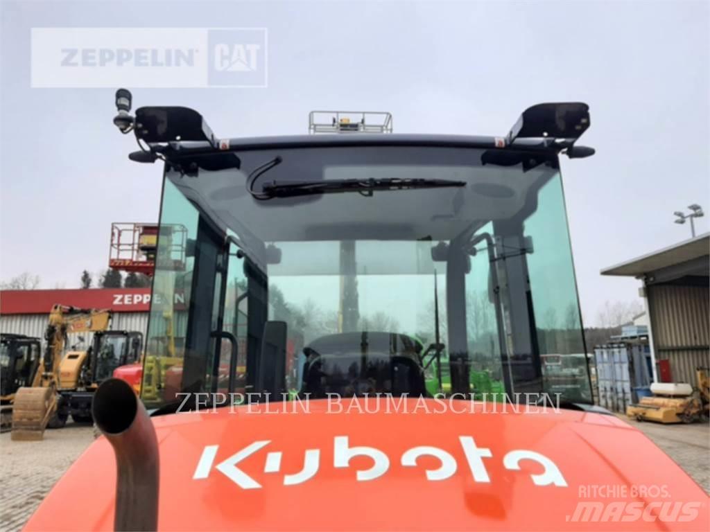 Kubota R090 輪胎式裝載機