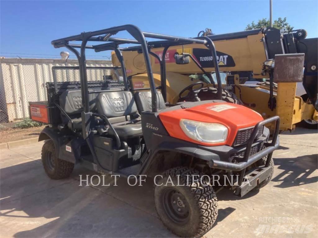 Kubota RTV1140 高爾夫球車