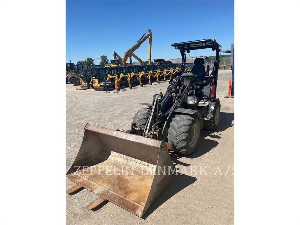 Kubota RY260-2 輪胎式裝載機