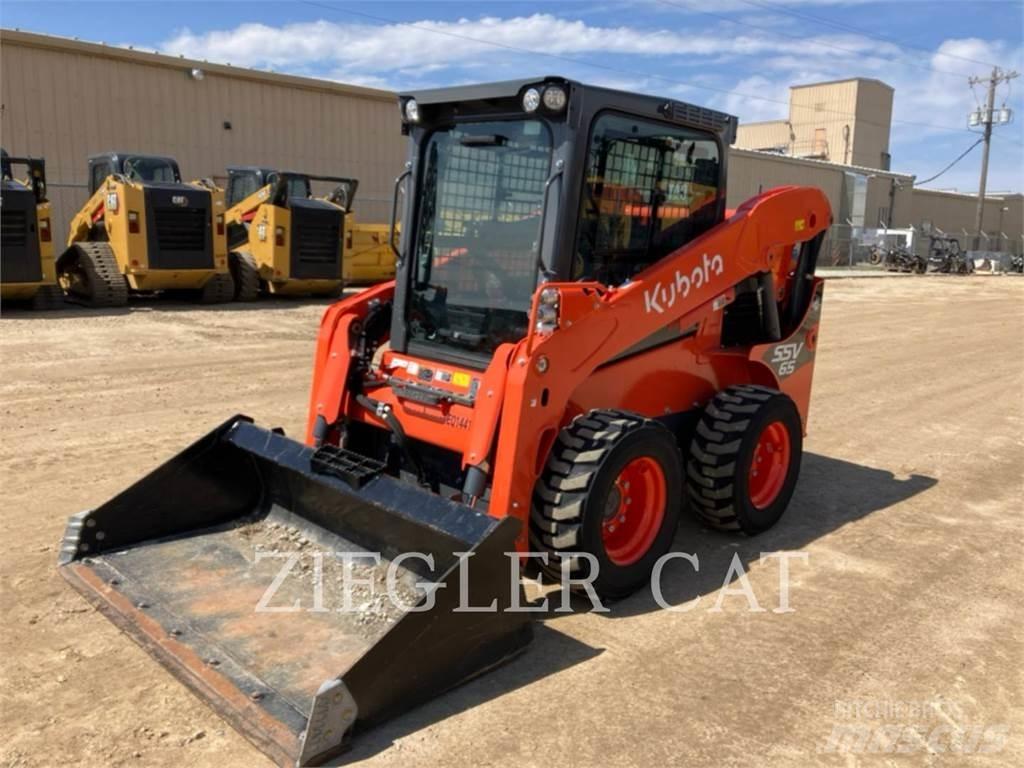 Kubota SSV65 滑移轉向裝載機