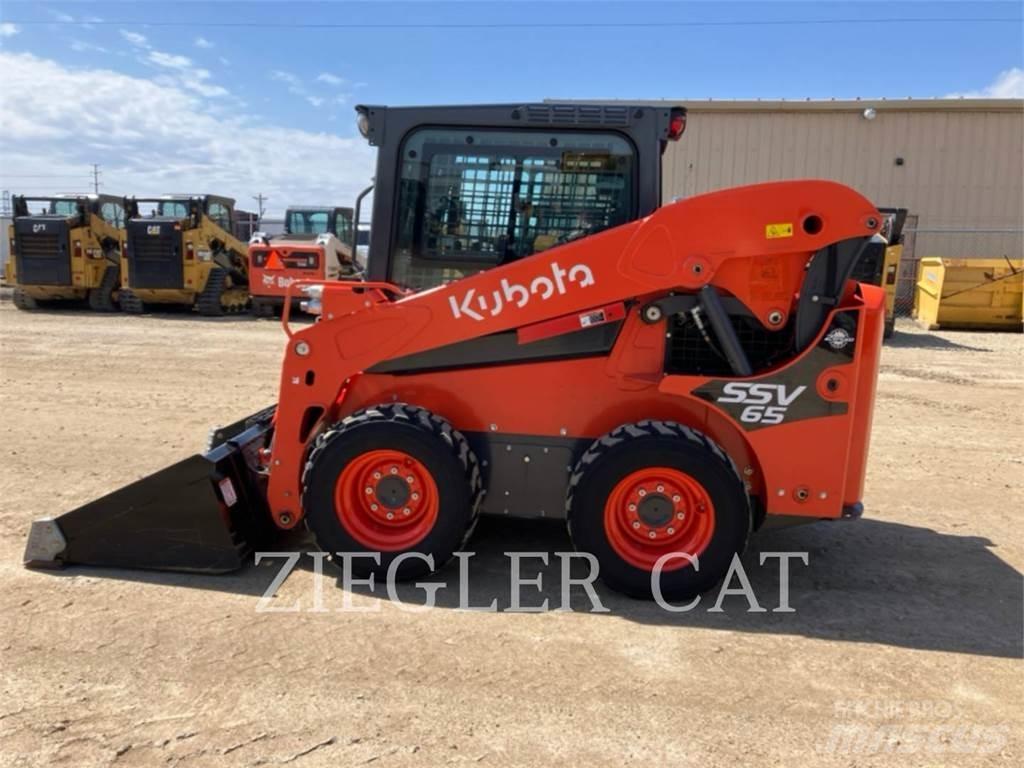 Kubota SSV65 滑移轉向裝載機
