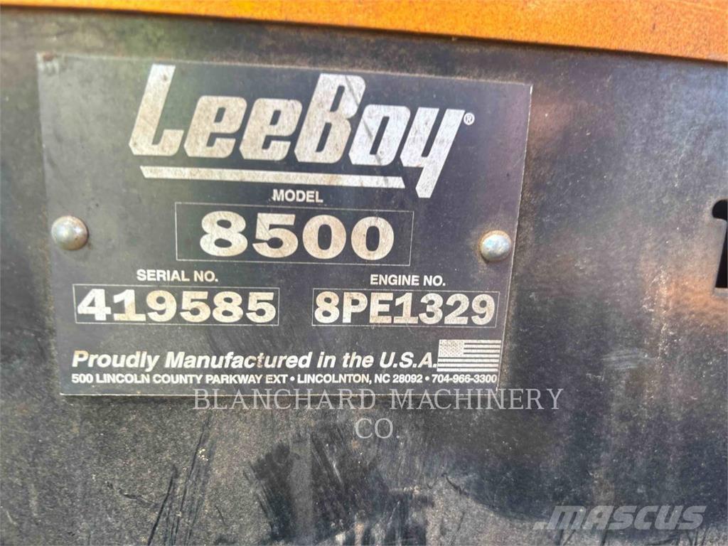 LeeBoy 8500E 瀝青攤舖機/鋪路機