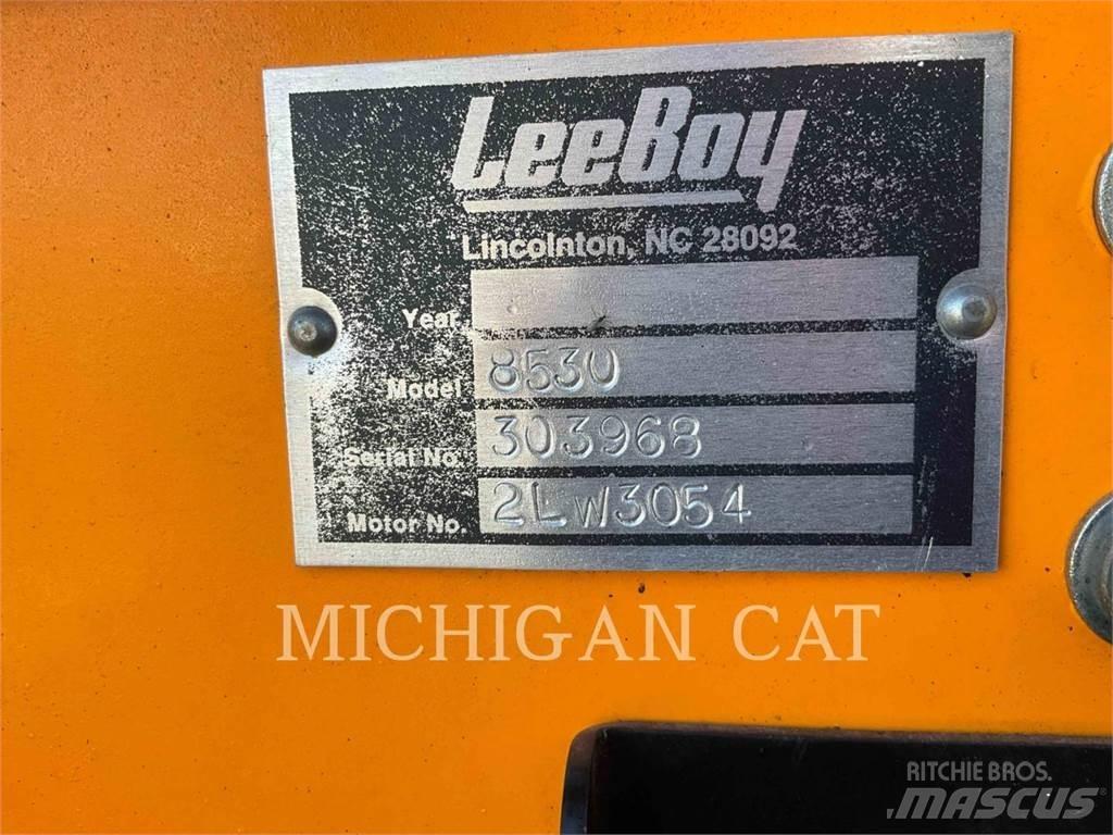 LeeBoy 8530 瀝青攤舖機/鋪路機