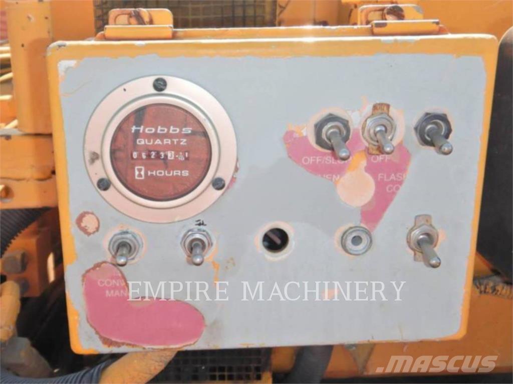 LeeBoy L8500T 瀝青攤舖機/鋪路機