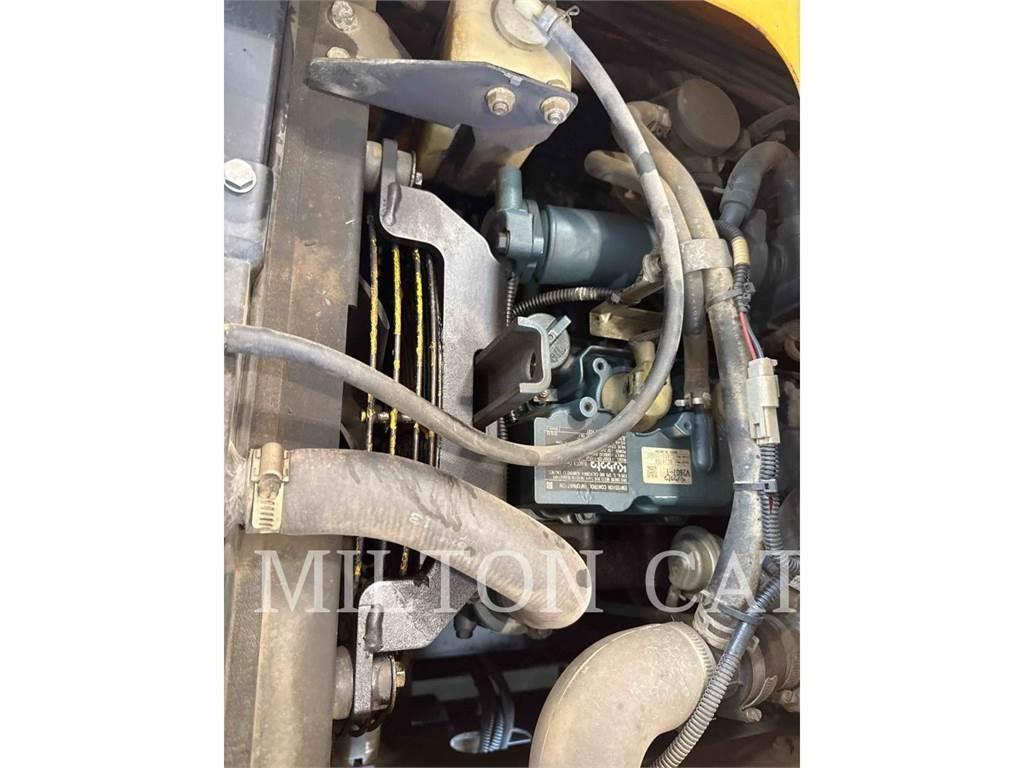  LEGEND 8500D 瀝青攤舖機/鋪路機