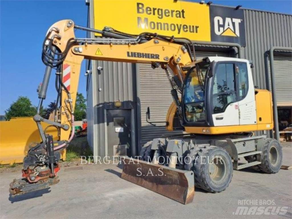 Liebherr A913 旋轉式挖土機/掘鑿機/挖掘機