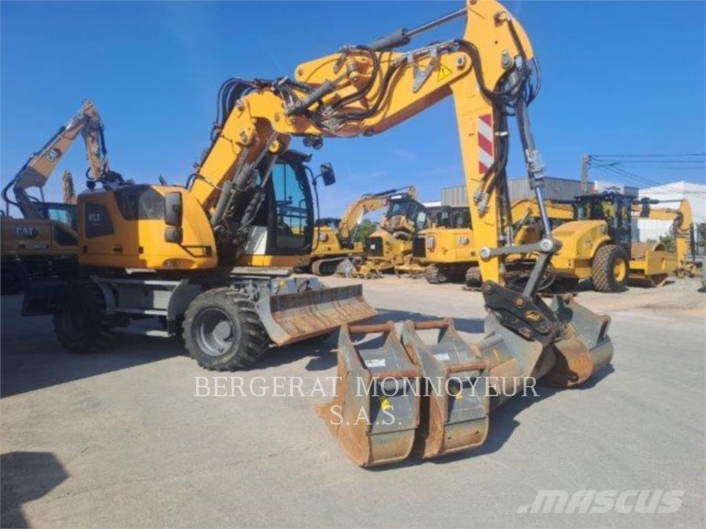 Liebherr A913 旋轉式挖土機/掘鑿機/挖掘機