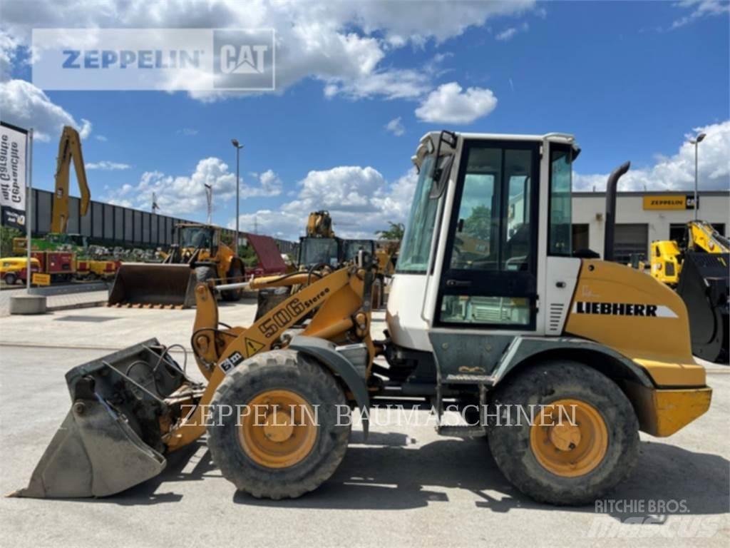 Liebherr L506 輪胎式裝載機