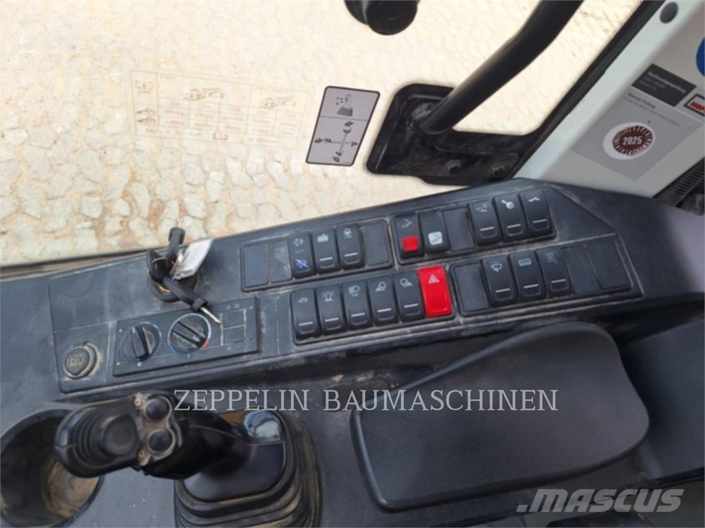 Liebherr L506 輪胎式裝載機