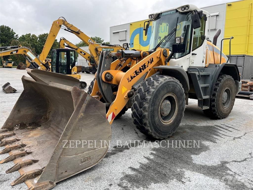 Liebherr L546 輪胎式裝載機
