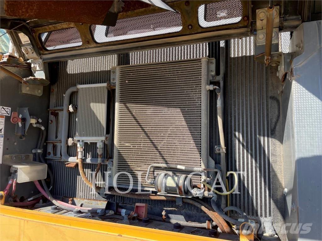 Liebherr R924LC 履帶式 挖土機/掘鑿機/挖掘機