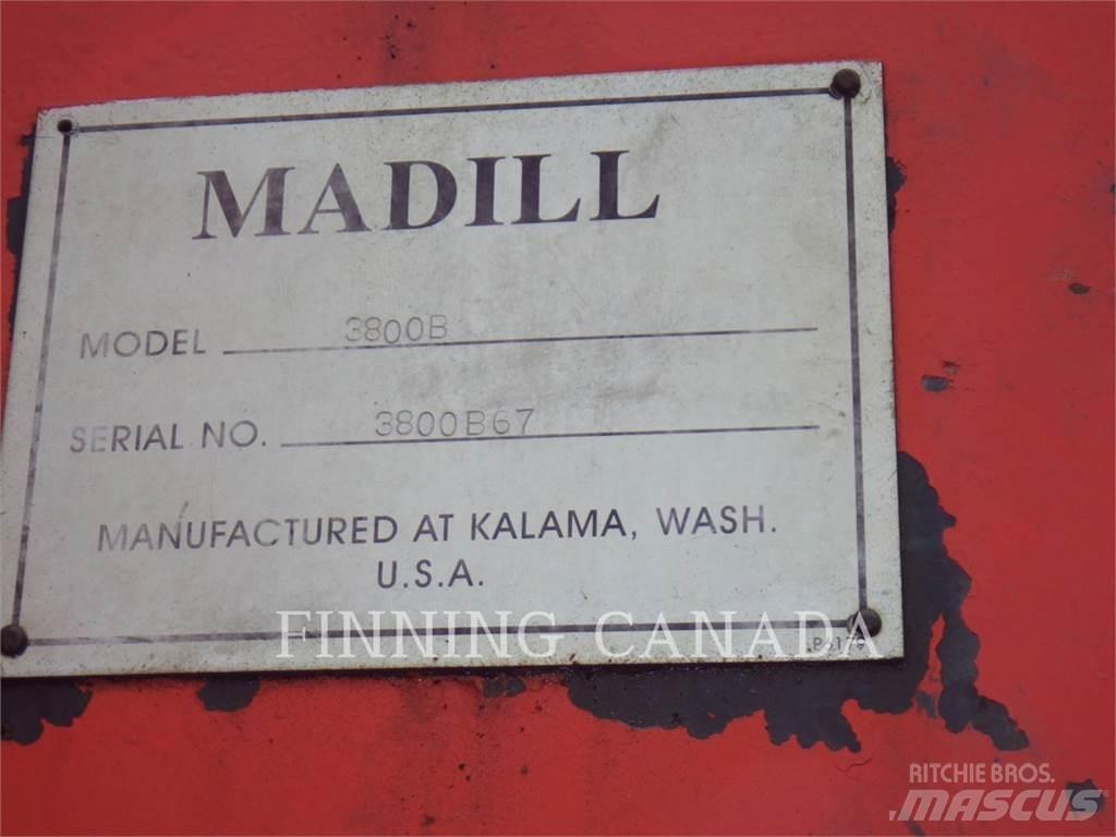 Madill 3800B 收穫集運機